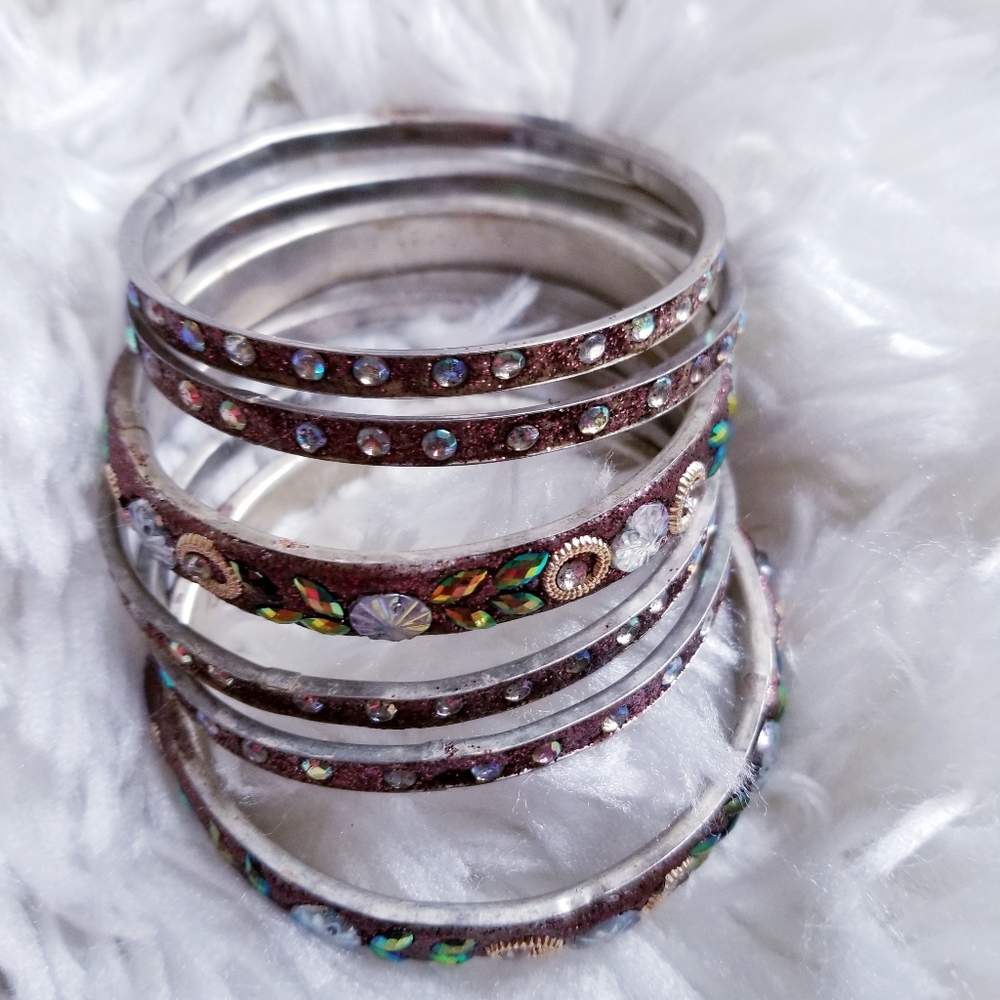 Women's Bangel Bracelets Total of 6 New